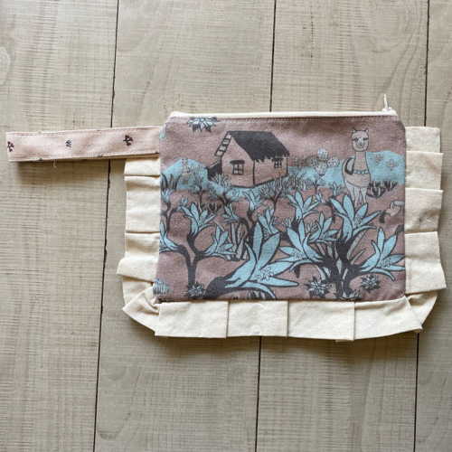 Estuche Añañuca Diseño Casita Gris Vuelos